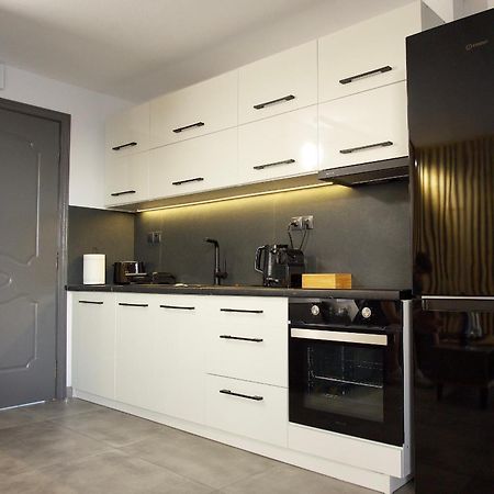 Kiriakos Apartment Kalamata Ngoại thất bức ảnh