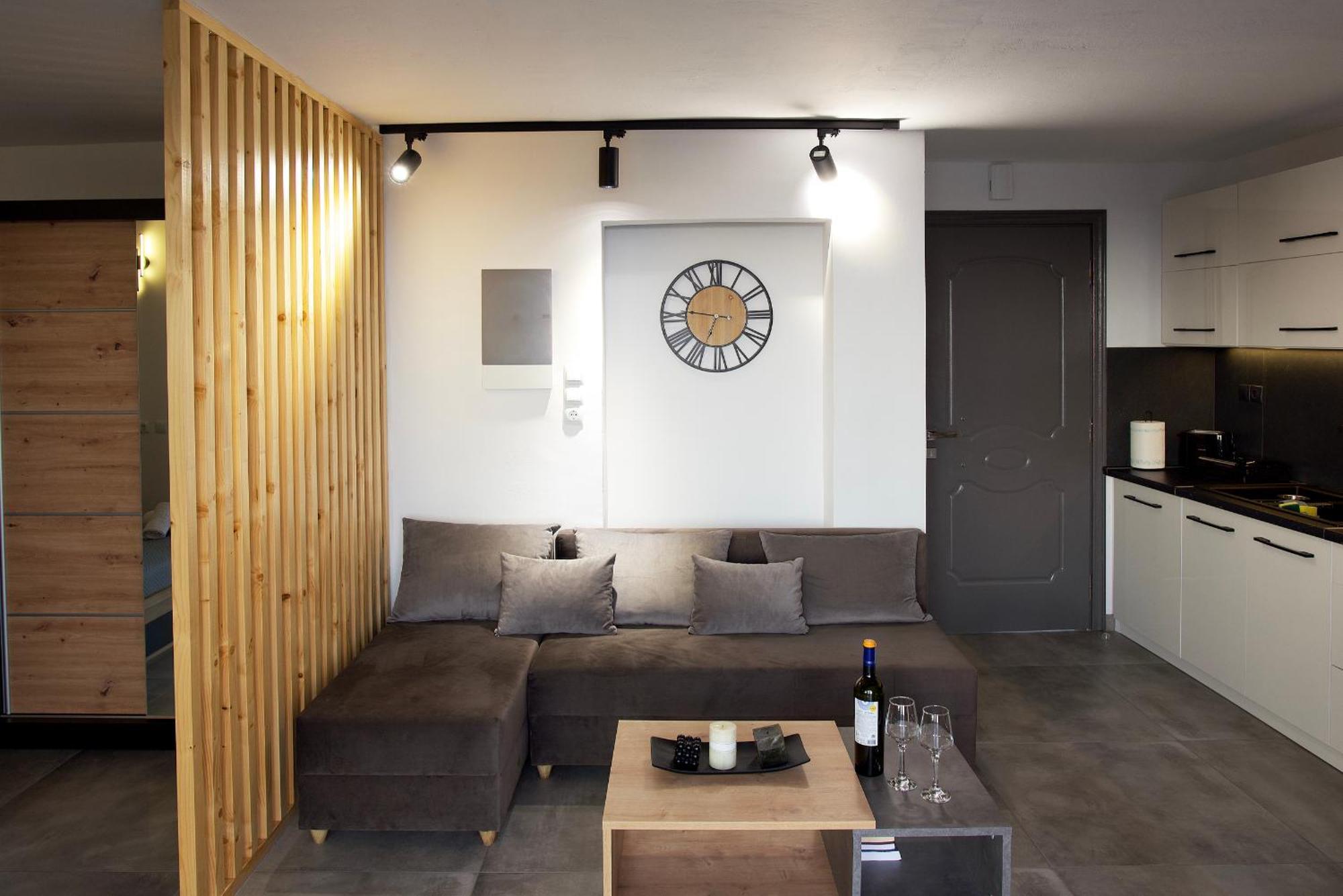 Kiriakos Apartment Kalamata Ngoại thất bức ảnh