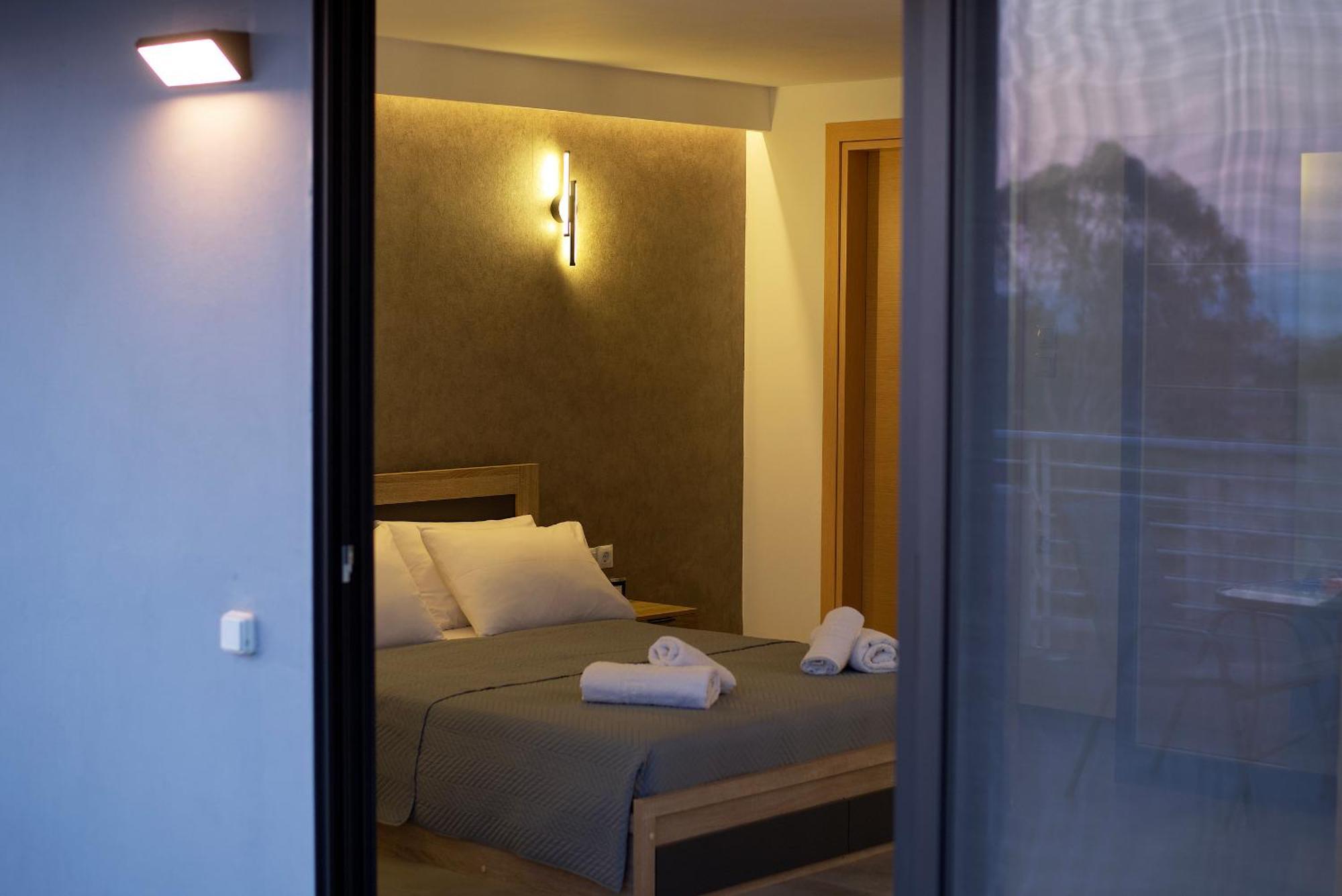Kiriakos Apartment Kalamata Ngoại thất bức ảnh